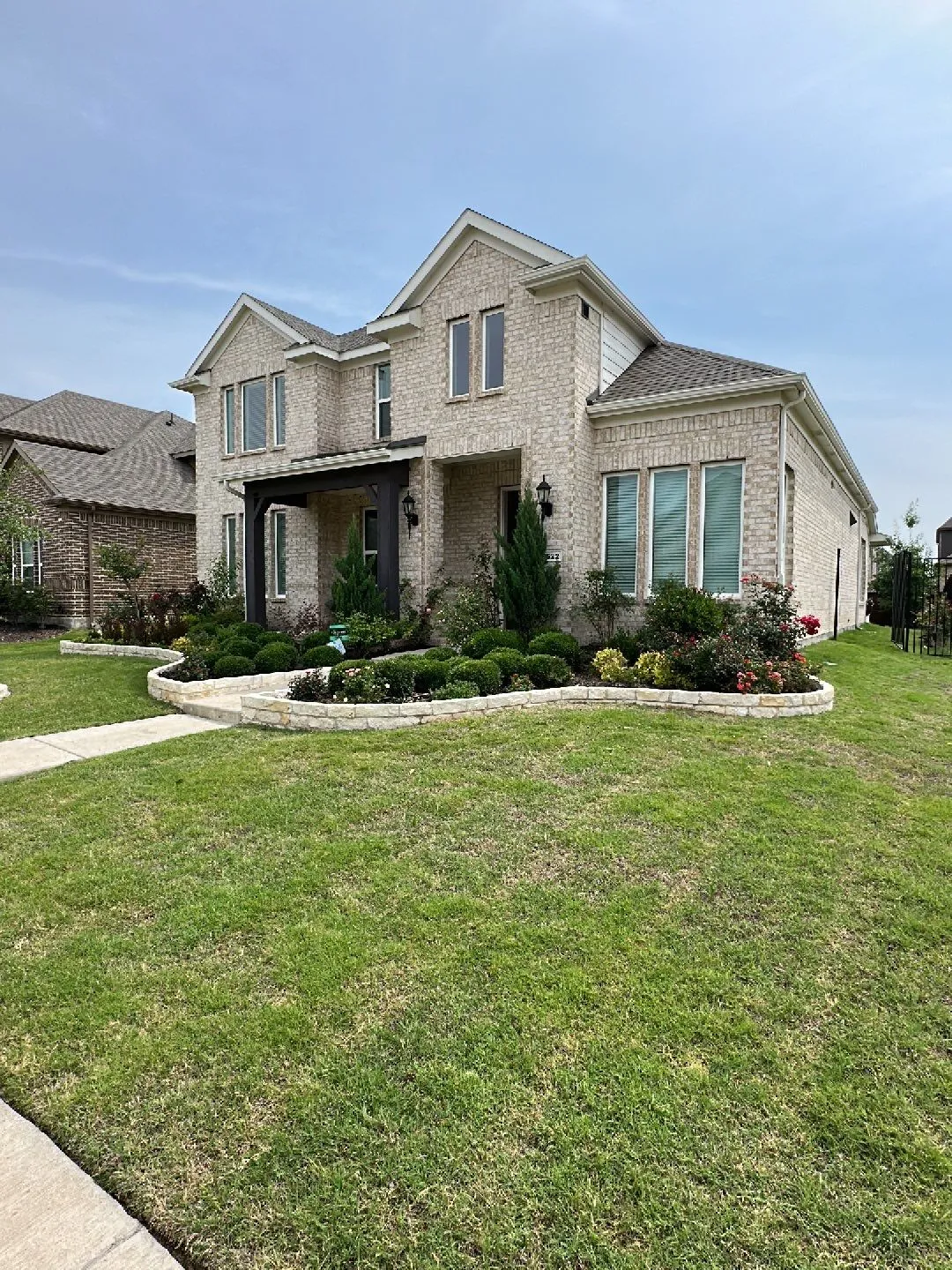 Image of a beautiful North Texas home recently serviced by Michael Lance and his team at MD roofing and construction